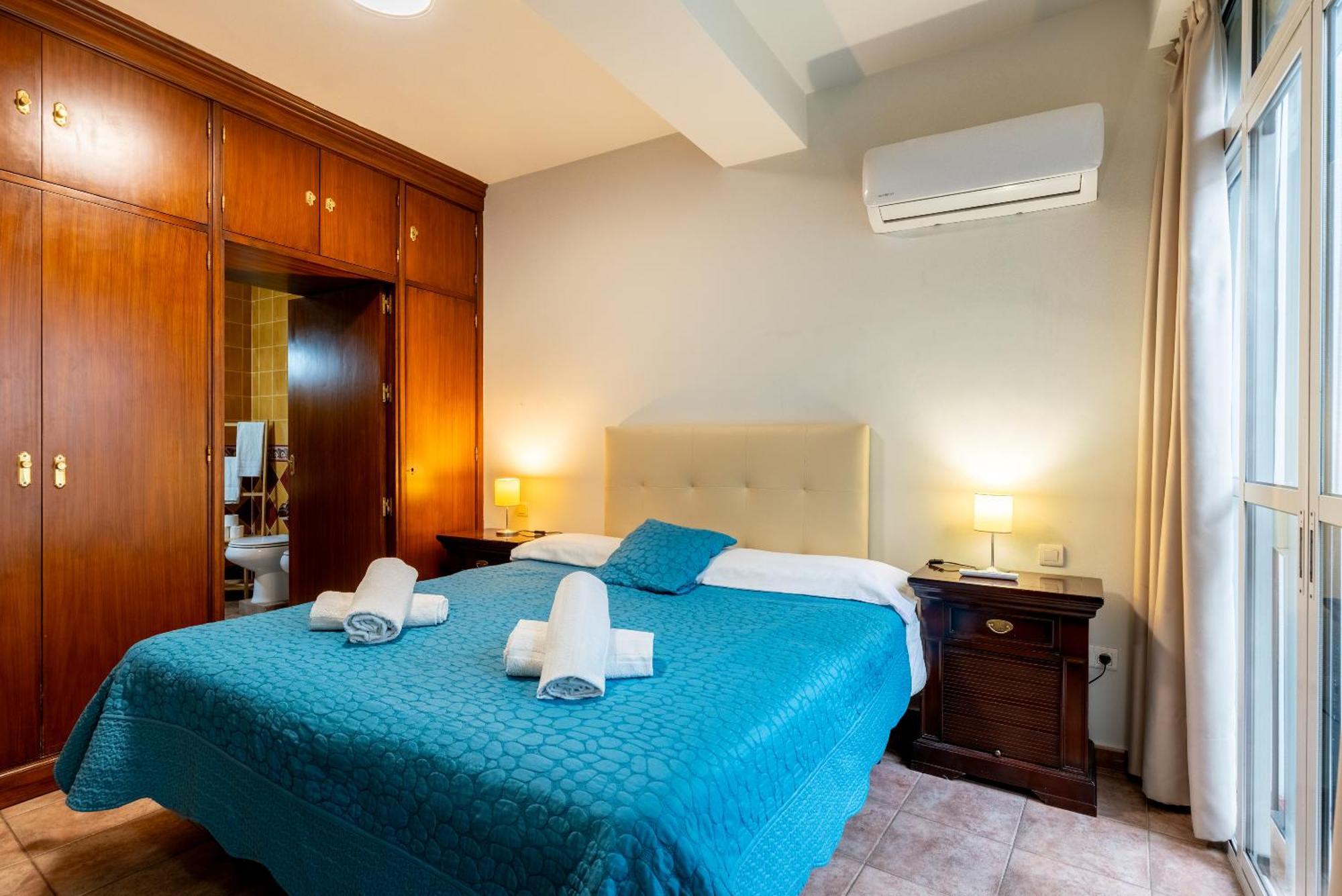 塞维利亚Aoa Casa Triana Familiar Con Terraza公寓 外观 照片