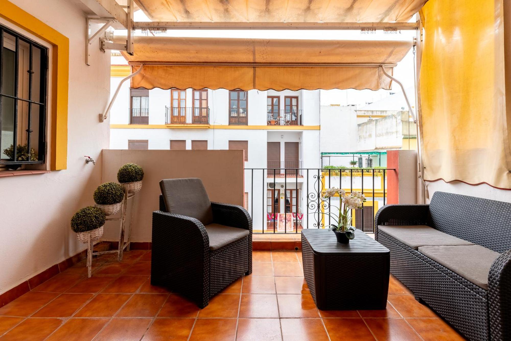 塞维利亚Aoa Casa Triana Familiar Con Terraza公寓 外观 照片
