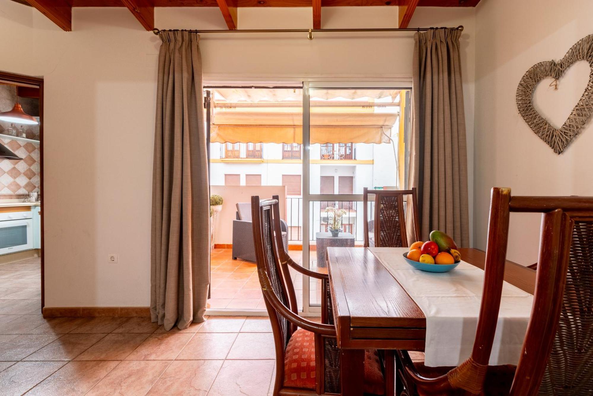 塞维利亚Aoa Casa Triana Familiar Con Terraza公寓 外观 照片